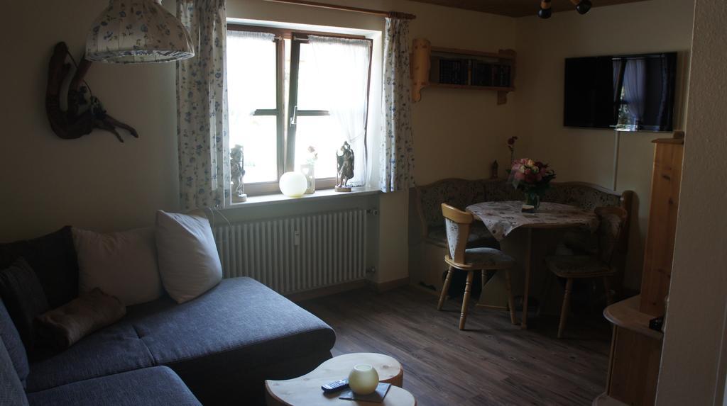 Ferienwohnung Auszeit フィッシェン 部屋 写真